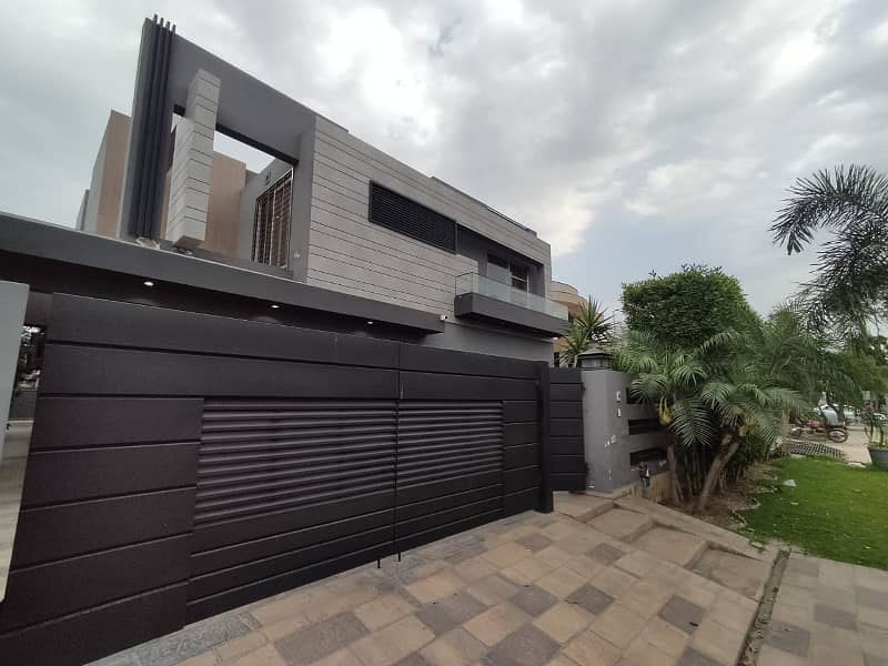 One kanal brand new bungalow available for rent in DHA phase 05 1