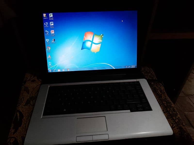 Toshiba laptop 3