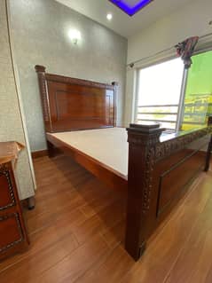 King Size Sheesham(Taali) Wood Bed for Sale