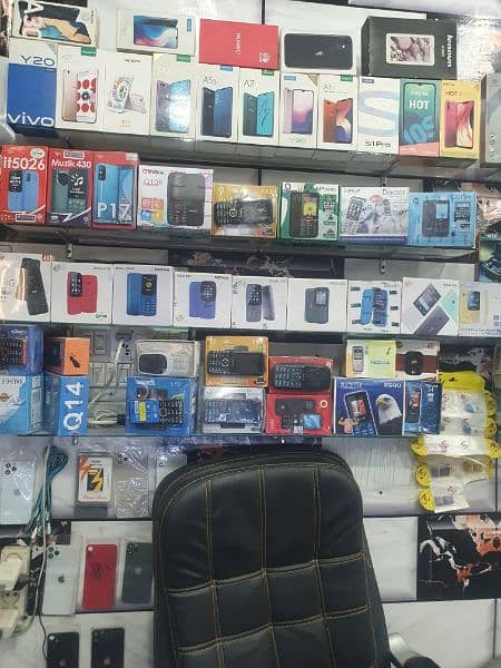 Mobile accessories for sale 5