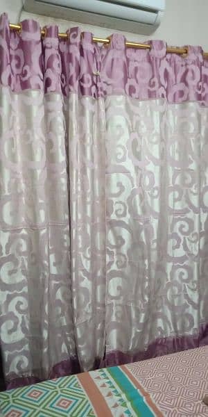 i want to sell curtain's 1