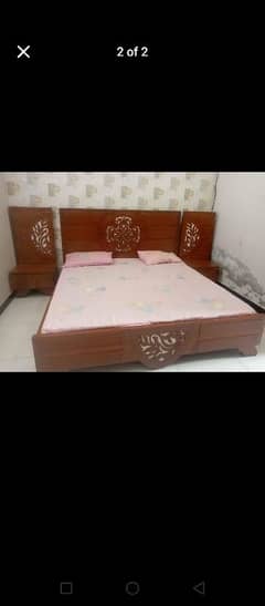 Bed with 2 side table nd dressing