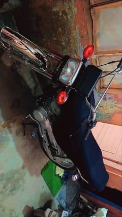 125 honda 2011 model black color