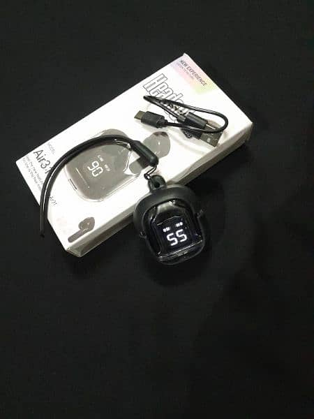 Air 31 Earphones 1