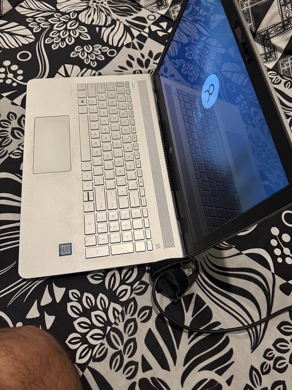 Hp Pavilion 2