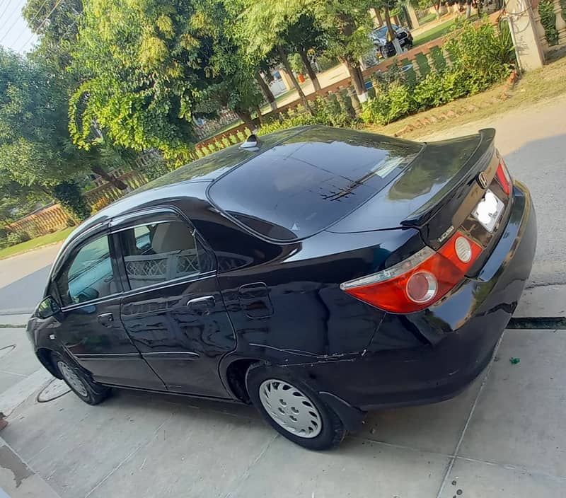 Honda City IDSI 2008 manual good condition 4