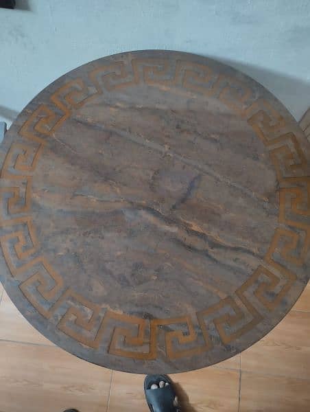 Epoxy Center Table With Versace Design 1