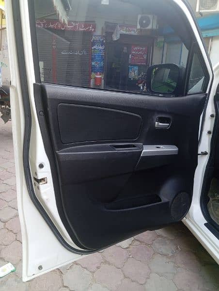 Suzuki Wagon R 2019 9