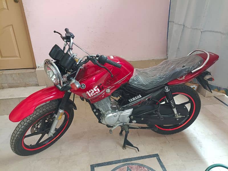 yamaha YBR G 2022 Model Bike 1