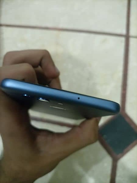 Huawei nova 2 plus in excellent condition 4/128 2