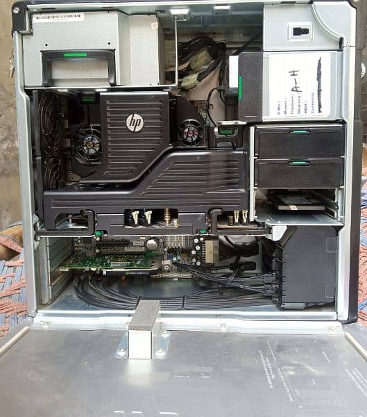 HP Z620 PC 0