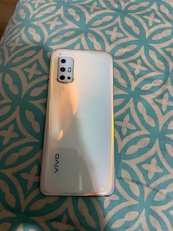 vivo v17 0