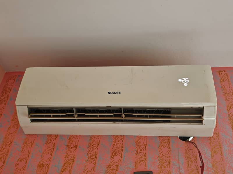 1.5ton split AC good condition 3