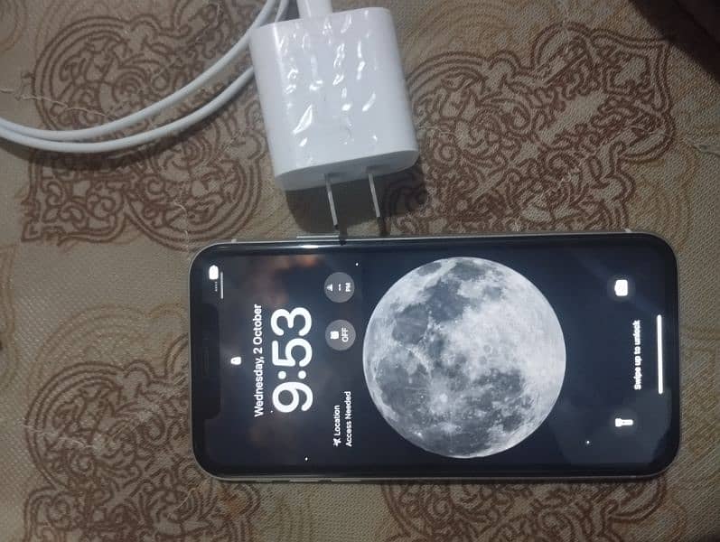 iPhone 11 128 GB Storage 10/10 Condition ( JV ) 4