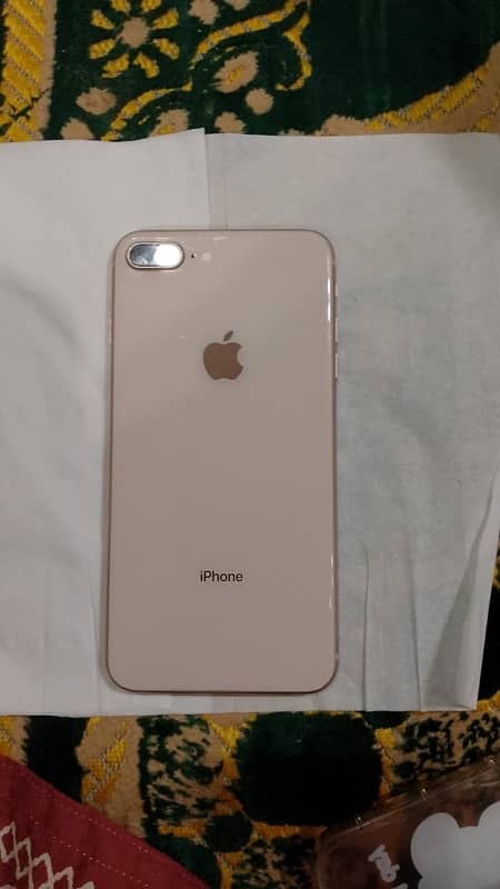 iphone 8 plus 1