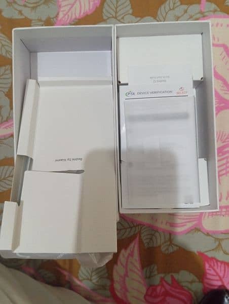 redmi 12/256 new condition 7