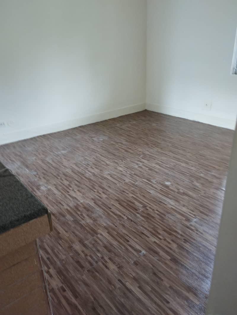 Vinyl flooring 4