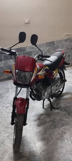 Honda Deluxe CG 125