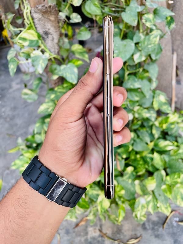 iPhone 11 Pro Max 64GB JV shade all Oky. . !!!!1 4