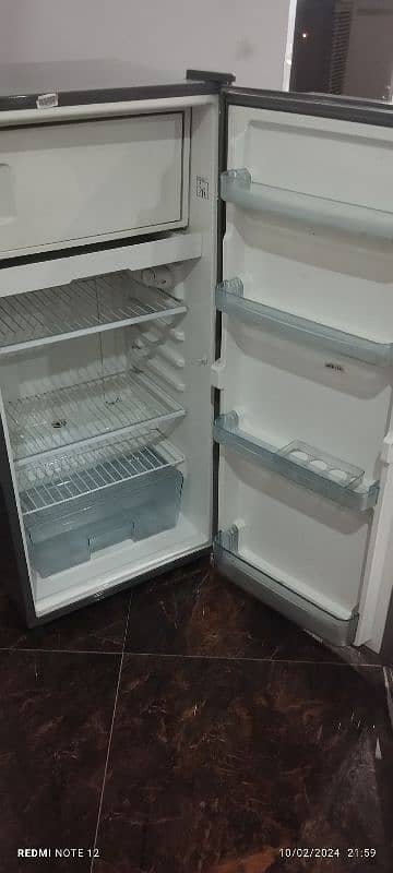 dawlance fridge 3