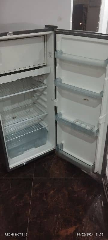 dawlance fridge 4