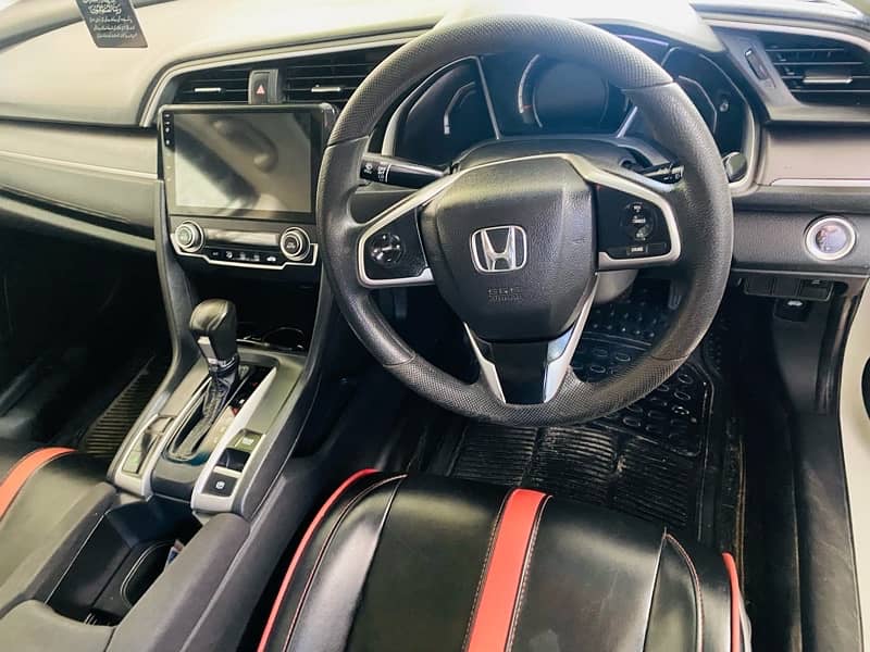 Honda Civic Oriel 2017 7