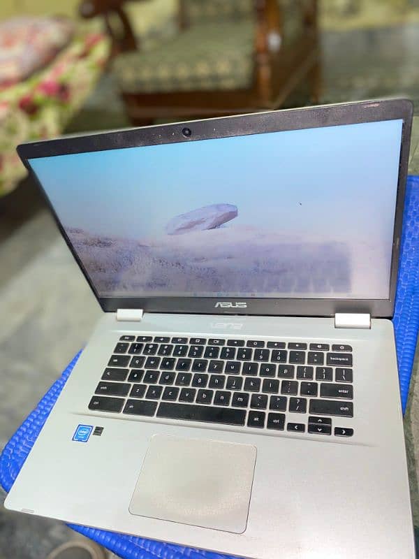 chrome book 4/64 3