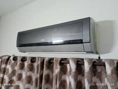 URGENT Gree 2 Ton AC Inverter Split Unit