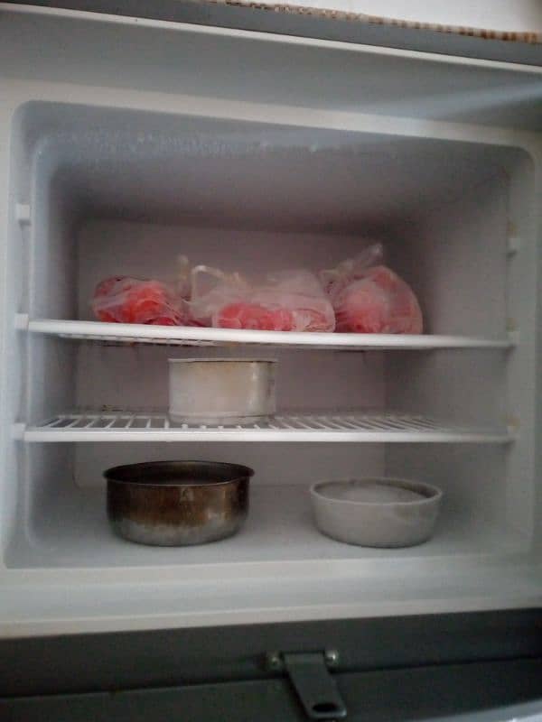 dawlance fridge 6