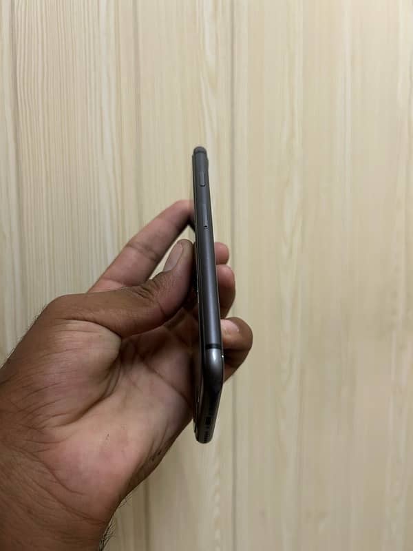 iPhone 8 256GB PTA ap 3