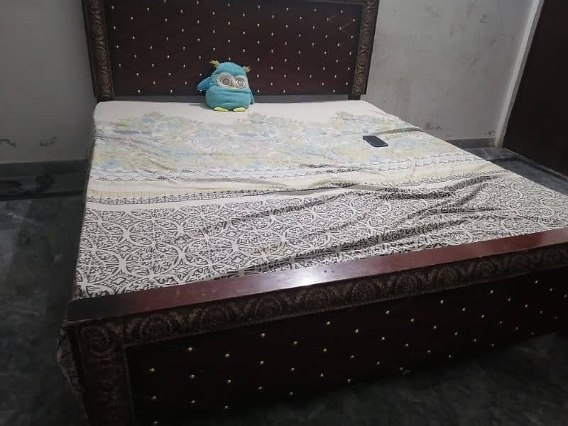 very beautiful bed with matress 35000 2