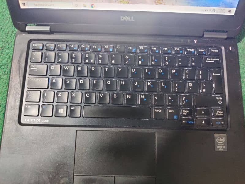 LAPTOP FOR SALE 0