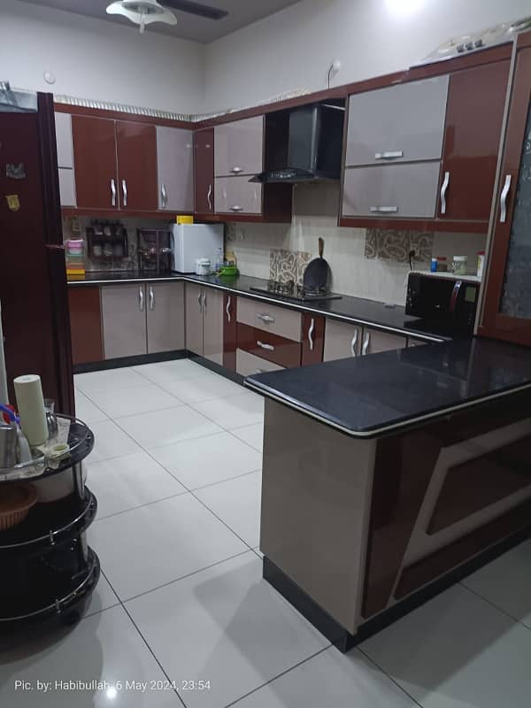 Portion Available For Rent, 2 Bed lounge, Second Floor, Block 12, Gulistan e johar 3