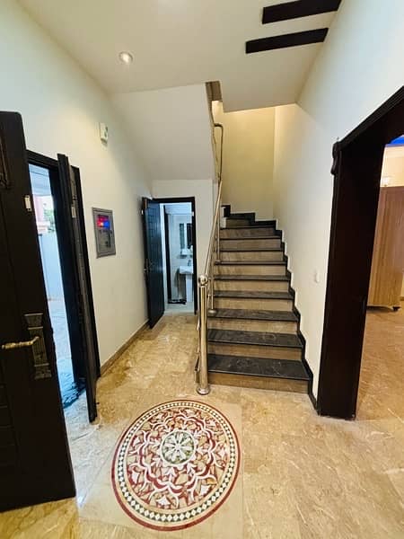 5 marla Corner, main boulvard house for sale in bahria nasheman. 2