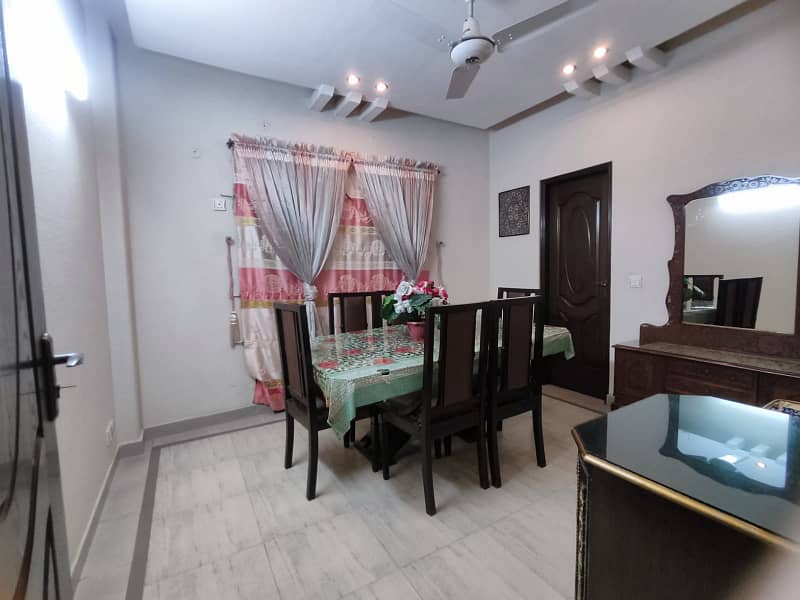 5 MARLA OWNER BUILT HOUSE FOR SALE DHA PHASE 3 5