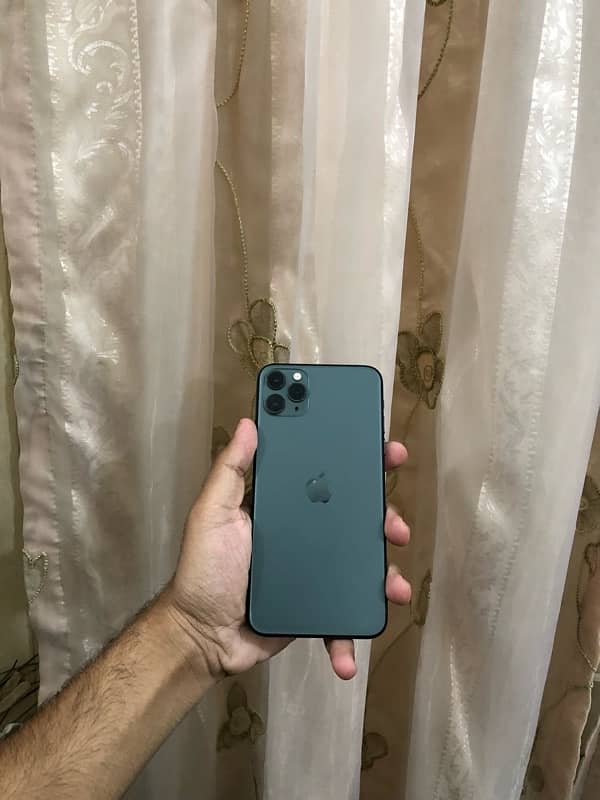 IPHONE 11 pro max 1