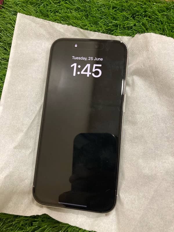 iPhone 15 Pro 128gb JV 4