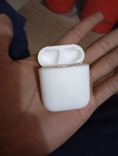 Apple Airpods (just Case) 0