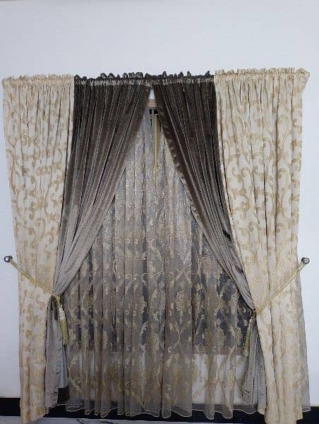 very beautiful and decent curtain with net 0