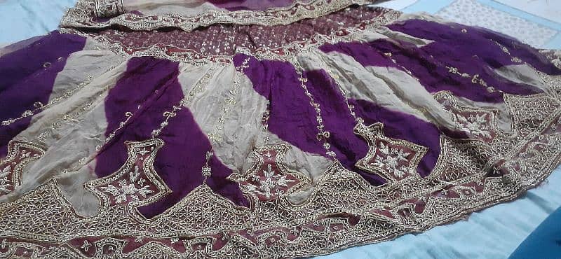 BRIDAL LEHNGA IN NEW CONDITION AND IN HOLE SALE RATE 4