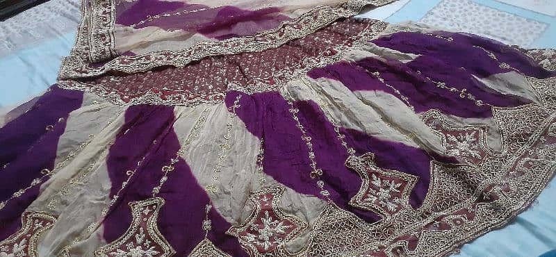 BRIDAL LEHNGA IN NEW CONDITION AND IN HOLE SALE RATE 5