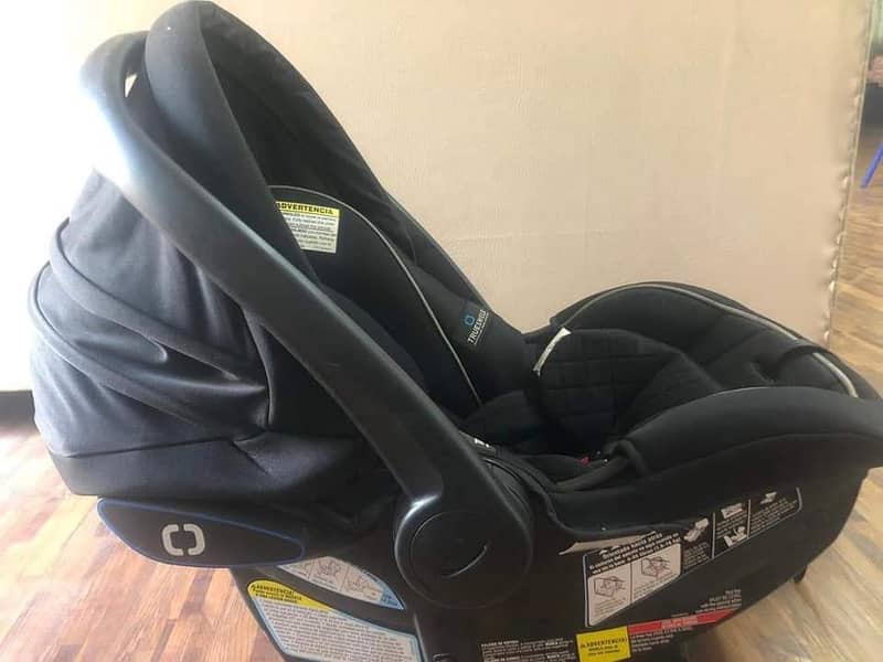 Graco car seat 1