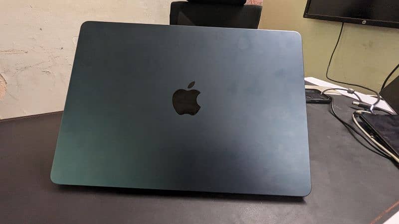 Apple Macbook Air M. 2 2022 8/256 3