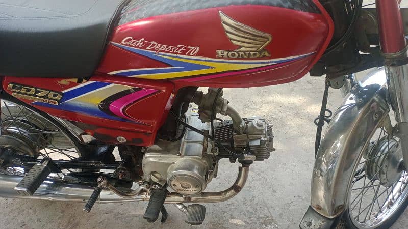 Honda CD70/2010 totally genuine 100% 2