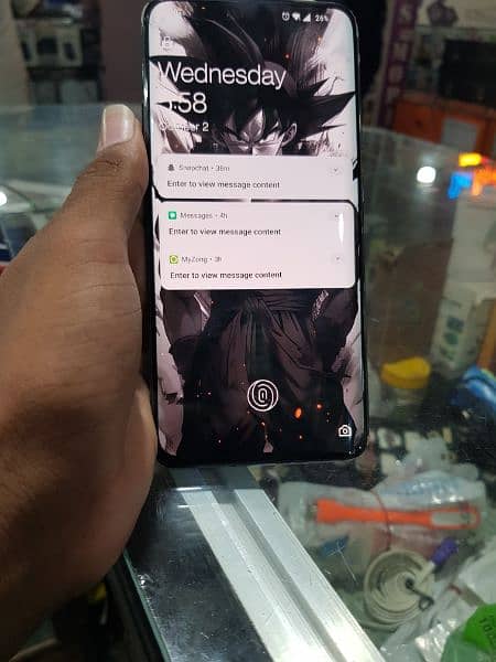 1 plus 7 pro 8/256 Global Dual Sim 4