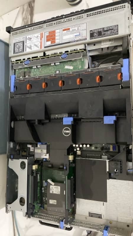 dell server R720 0