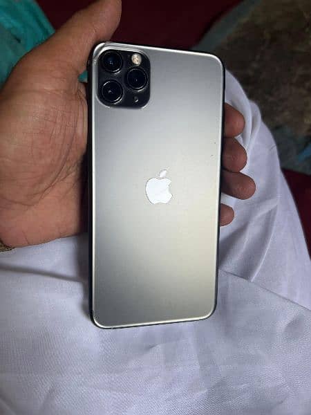 iphone 11 pro max non pta 5