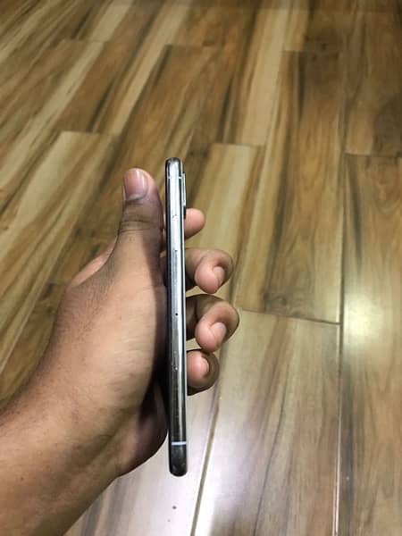 iphone x 64gb Pta approved 4