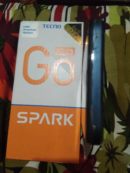 tecno spark go 2023 4/64 4