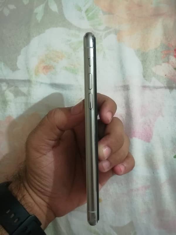 Apple Iphone 11 pro 256 GB 1